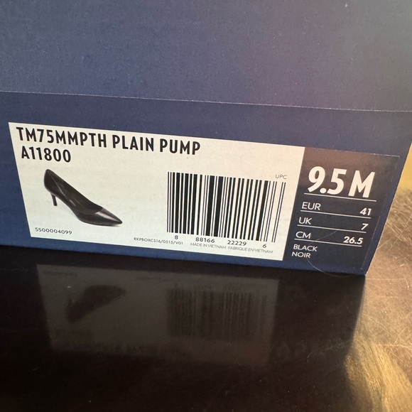 ROCKPORT black leather pumps. Size 9.5 - Picture 2 of 7